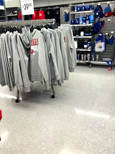 Sporting Goods Store «Academy Sports + Outdoors», reviews and photos, 9781 Quivira Rd, Overland Park, KS 66215, USA