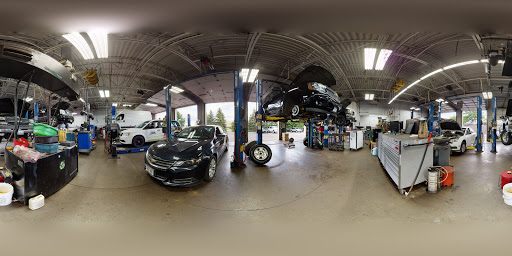 Tire Shop «ULTIMATE CAR CARE», reviews and photos, 5641 Blackburn Ln, Inver Grove Heights, MN 55076, USA