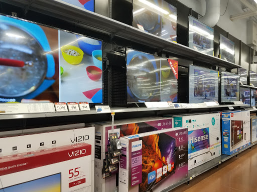 Discount Store «Walmart», reviews and photos, 1555 N Rand Rd, Palatine, IL 60074, USA