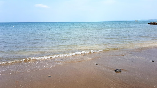 Dolau beach