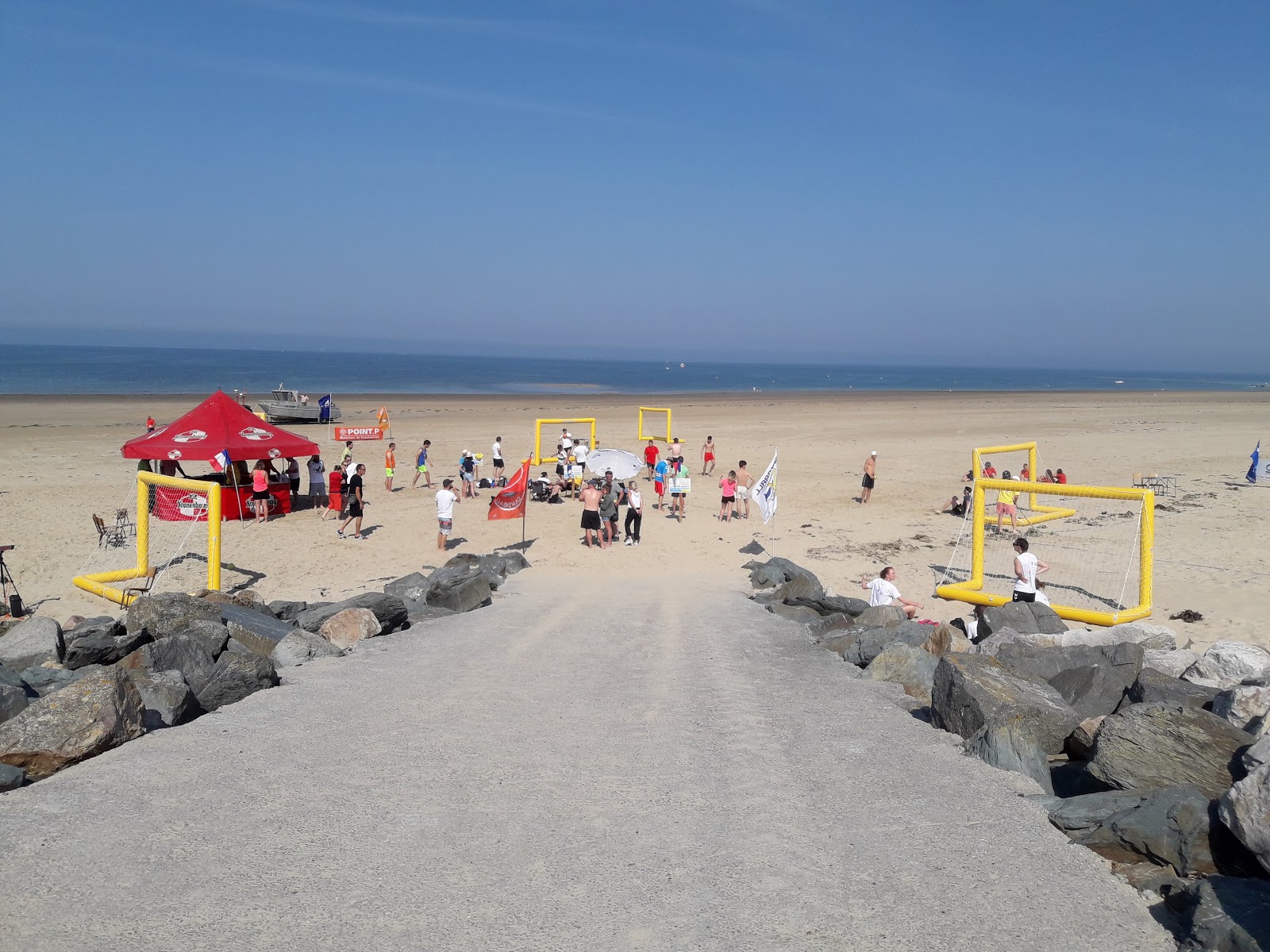 Photo de Plage de Saint Germain sur AY zone des équipements