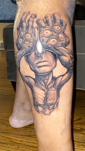 Tattoo Shop «Omkara Tattoo», reviews and photos, 510 Washington Ave, Philadelphia, PA 19147, USA