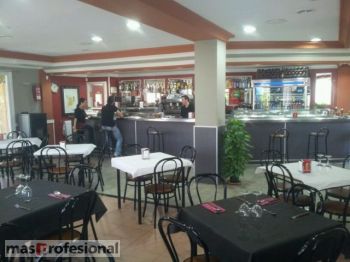 RESTAURANTE POLíGONO : CALLE MIGUEL SERVET N 15 ALMANSA 02640 ALBACETE