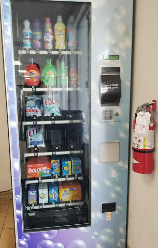 Laundromat «Tampa Laundry Company», reviews and photos, 4520 W Gandy Blvd, Tampa, FL 33611, USA