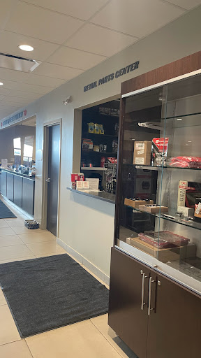 Toyota Dealer «Elgin Toyota», reviews and photos, 1600 W Lake St, Streamwood, IL 60107, USA