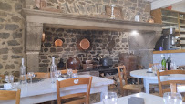 Atmosphère du Restaurant français Auberge du Cocher à Vazeilles-Limandre - n°2