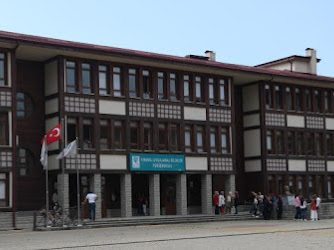 Recep Tayyip Erdoğan Üniversitesi Fındıklı Meslek Yüksekokulu