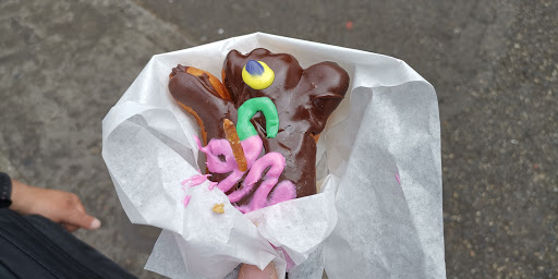 Donut Shop «Voodoo Doughnut», reviews and photos, 22 SW 3rd Ave, Portland, OR 97204, USA