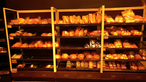 Supermarket «Market 32», reviews and photos, 990 Torringford St, Torrington, CT 06790, USA