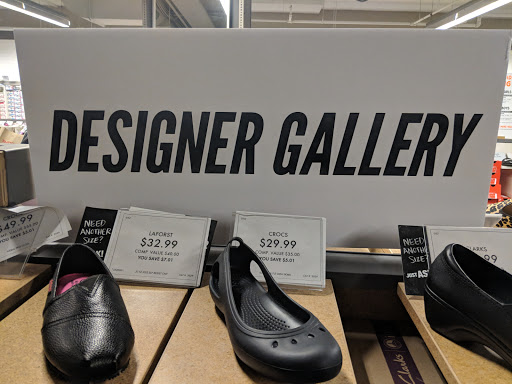 Shoe Store «DSW Designer Shoe Warehouse», reviews and photos, 3222 M St NW, Washington, DC 20007, USA