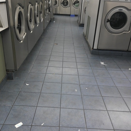 Laundromat «Fluff and Fold Lavanderia», reviews and photos, 5042 Warner Ave, Huntington Beach, CA 92649, USA