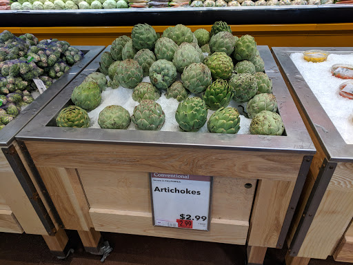 Shopping Mall «Fresh Pond Mall», reviews and photos, 545 Concord Ave #21, Cambridge, MA 02138, USA