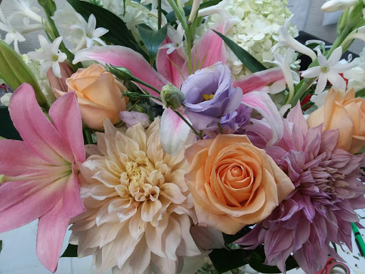 Florist «A Daisy A Day», reviews and photos, 749 Silas Creek Pkwy, Winston-Salem, NC 27127, USA