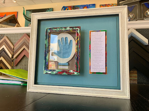 Picture Frame Shop «Home Port Gallery», reviews and photos, 6170 US-41, Apollo Beach, FL 33572, USA