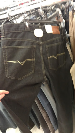 Department Store «Burkes Outlet», reviews and photos, 619 S Cumberland St, Lebanon, TN 37087, USA