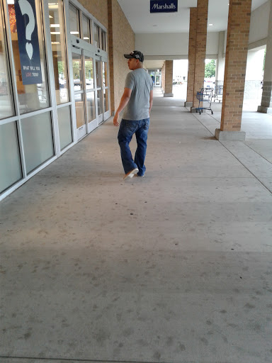 Clothing Store «Ross Dress for Less», reviews and photos, 10383 Dixie Hwy, Louisville, KY 40272, USA