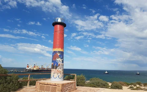 Pinky Point Lookout image