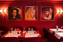 Atmosphère du Restaurant indien Karishma Lounge à Divonne-les-Bains - n°16