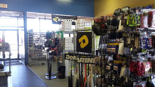 Sporting Goods Store «Play It Again Sports Springfield», reviews and photos, 1300 E Battlefield Rd, Springfield, MO 65804, USA