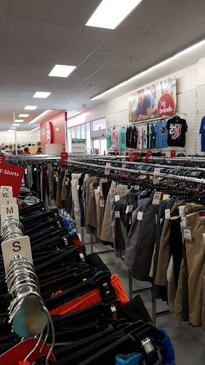 Department Store «Bealls Outlet», reviews and photos, 2738 W Hillsborough Ave, Tampa, FL 33614, USA