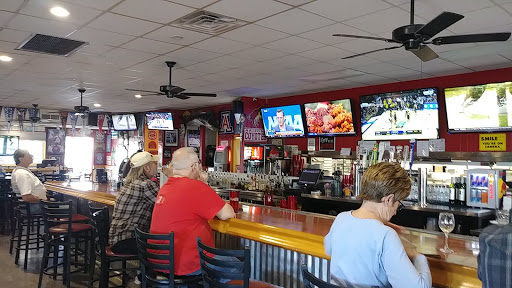 Putney's Pitstop Sports Bar and Grill