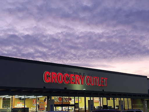 Grocery Store «Grocery Outlet Bargain Market», reviews and photos, 671 E Bidwell St, Folsom, CA 95630, USA