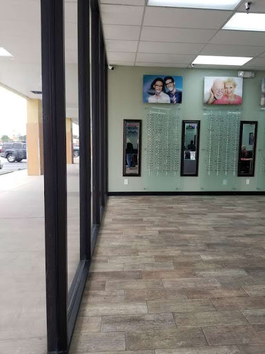 Shopping Mall «Lake Village Shopping MallKitchengaets», reviews and photos, 10601 US-441, Leesburg, FL 34788, USA