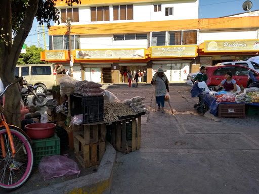 La Paz Pastelería en San Luis de la Paz