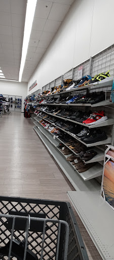 Clothing Store «Burlington Coat Factory», reviews and photos, 5766 Buford Hwy NE, Doraville, GA 30340, USA