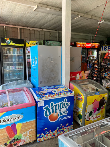 Produce Market «Wayside Fruit & Vegetable», reviews and photos, 10070 SW 57th Ave, Pinecrest, FL 33156, USA