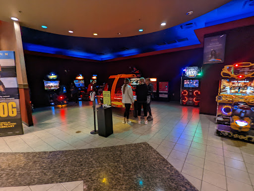 Movie Theater «Cinemark 16», reviews and photos, 15171 Crossroads Pkwy, Gulfport, MS 39503, USA