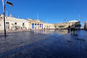 St. George’s Square image