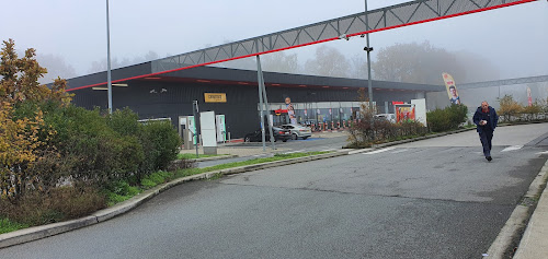 Borne de recharge de véhicules électriques Allego Station de recharge Roissy-en-France