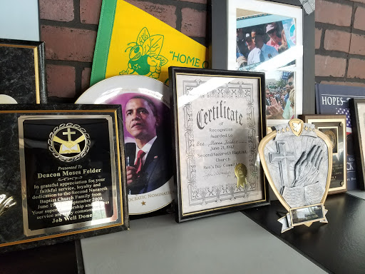 Barber Shop «Hills Barber Shop», reviews and photos, 2339 Elmwood Ave, Columbia, SC 29204, USA