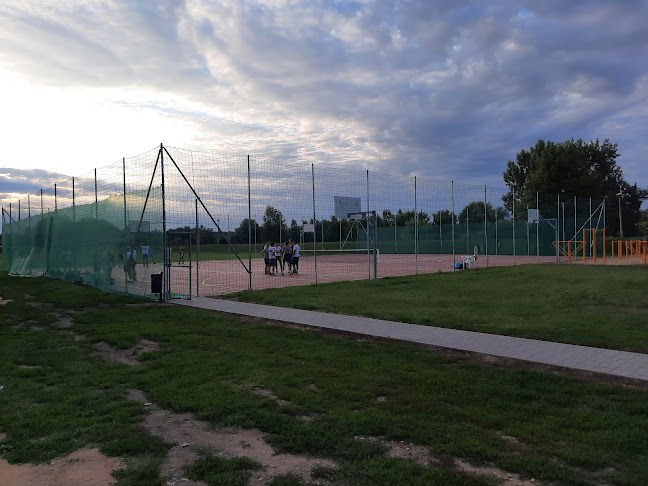 Értékelések erről a helyről: Kosárlabda pálya, Tiszafüred - Sportpálya