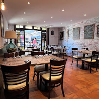 Atmosphère du Restaurant français La Lyriste à Vaison-la-Romaine - n°2