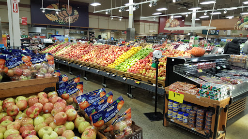 Grocery Store «Fred Meyer», reviews and photos, 8530 Evergreen Way, Everett, WA 98208, USA