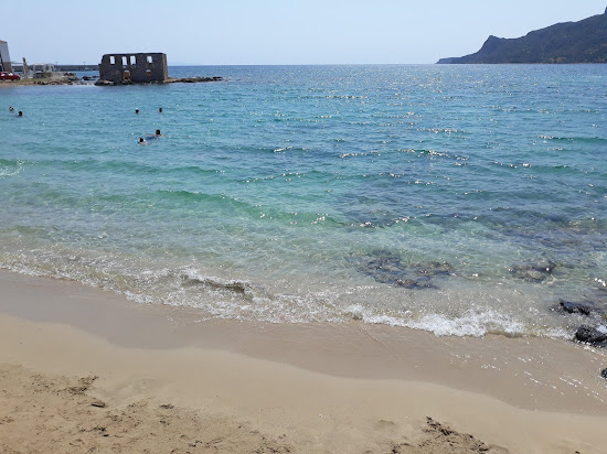 Plytra beach