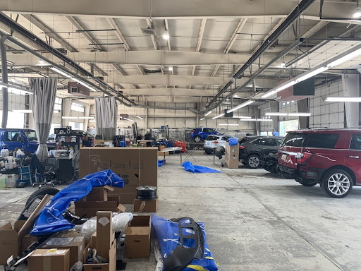 Auto Body Shop «Body Shop Avis Ford», reviews and photos, 21377 Telegraph Rd, Southfield, MI 48033, USA