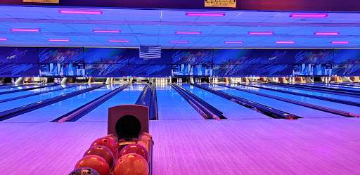Bowling Alley «Brunswick Zone Thousand Oaks Bowl», reviews and photos, 4330 Thousand Oaks, San Antonio, TX 78217, USA