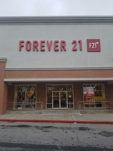 Clothing Store «F21 RED», reviews and photos, 121 Pavilion Pkwy A, Fayetteville, GA 30214, USA