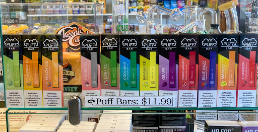 Grocery Store «Super Market», reviews and photos, 8210 SE Division St, Portland, OR 97266, USA