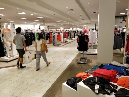 Westfield Valencia Town Center - 7