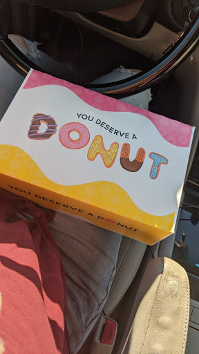 Donut Shop «Donut Palace», reviews and photos, 3164 NW 185th Ave, Portland, OR 97229, USA