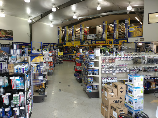 Auto Parts Store «NAPA Auto Parts - Farnams Genuine Parts Inc», reviews and photos, 2815 S Washington St, Grand Forks, ND 58201, USA