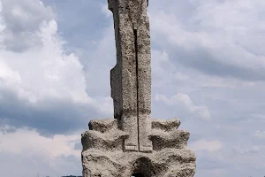 Monument Uprooted 1950 image
