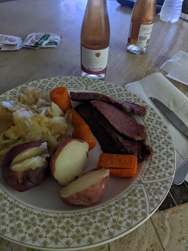 Southern Restaurant (US) «Get Carried Away Southern Takeout», reviews and photos, 10126 Ocean Hwy, Pawleys Island, SC 29585, USA