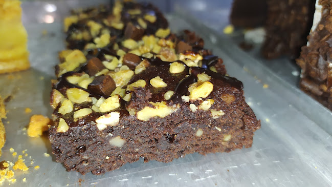 Maria's cafe & bakery