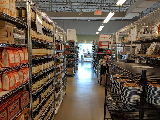 Outlet Store «Pottery Barn Outlet», reviews and photos, 3939 I-35 #920, San Marcos, TX 78666, USA