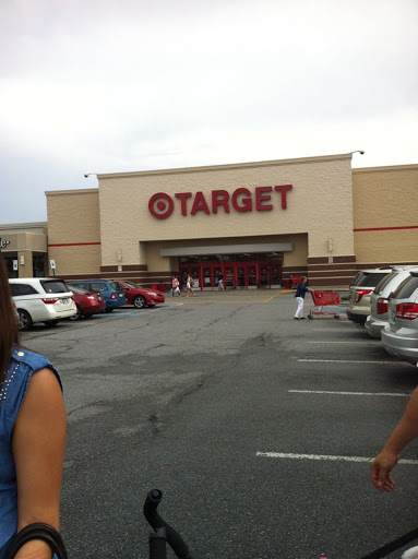 Department Store «Target», reviews and photos, 17213 Cole Rd, Hagerstown, MD 21740, USA